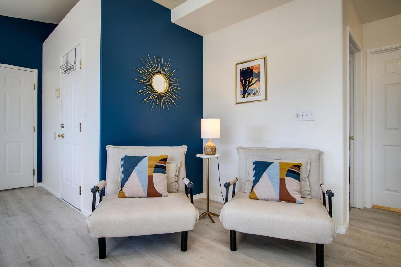 Sapphire Haven + Casita! Pool + Spa + Movie Theatre + 10 Min To Monument! Joshua Tree Luaran gambar