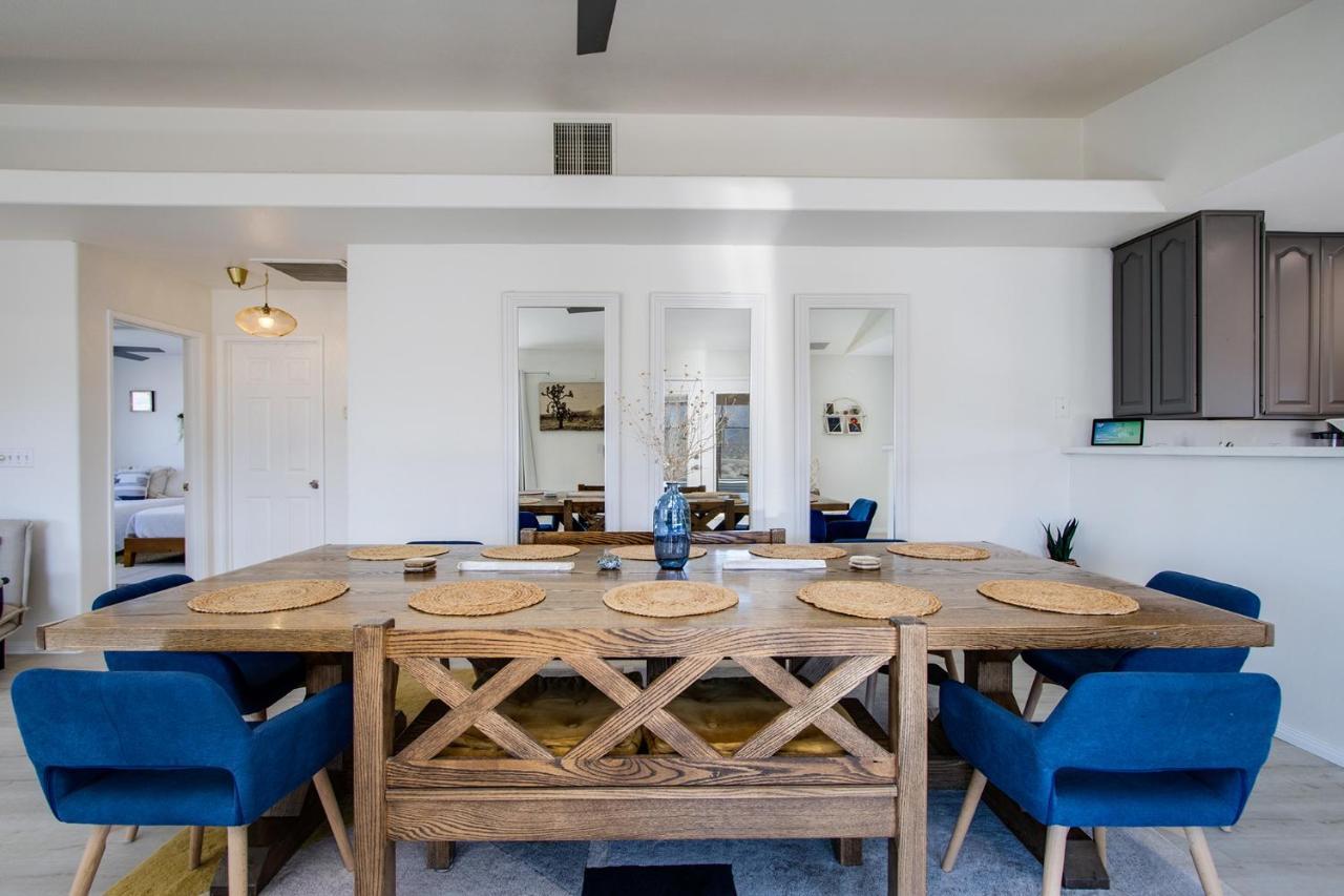 Sapphire Haven + Casita! Pool + Spa + Movie Theatre + 10 Min To Monument! Joshua Tree Luaran gambar