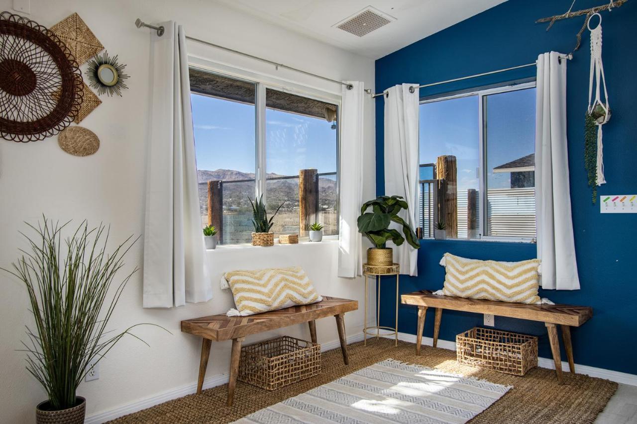 Sapphire Haven + Casita! Pool + Spa + Movie Theatre + 10 Min To Monument! Joshua Tree Luaran gambar