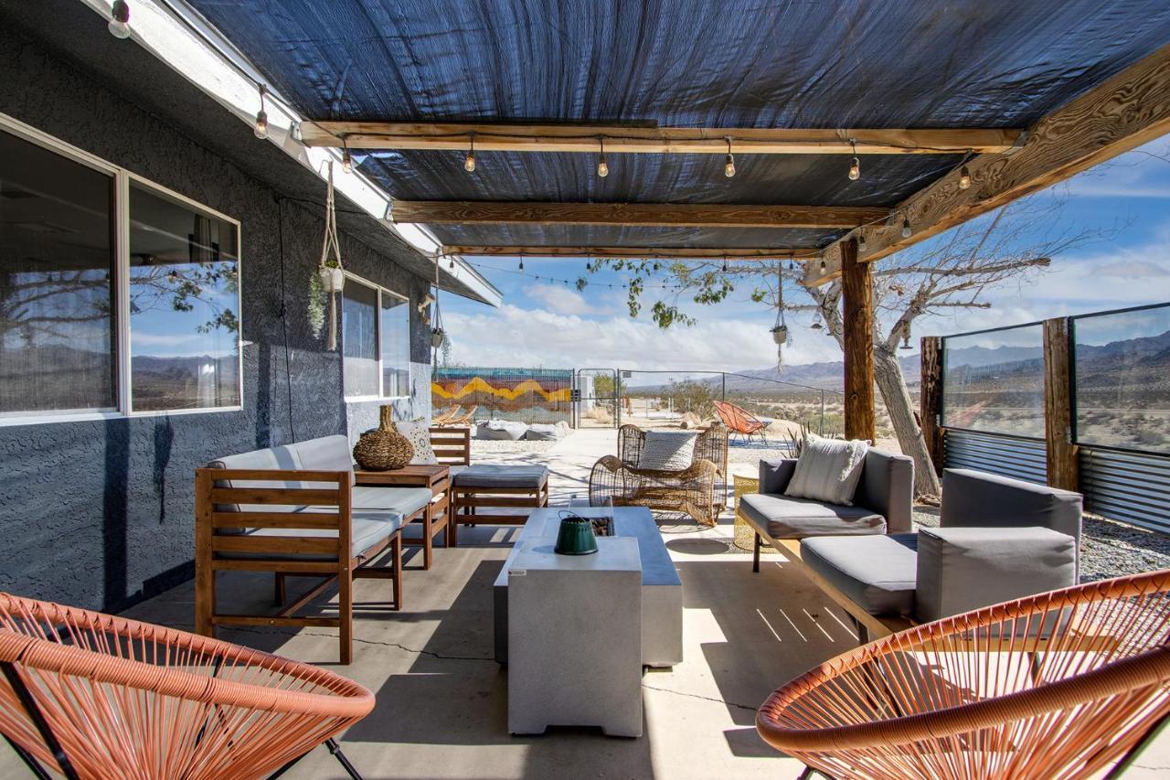 Sapphire Haven + Casita! Pool + Spa + Movie Theatre + 10 Min To Monument! Joshua Tree Luaran gambar