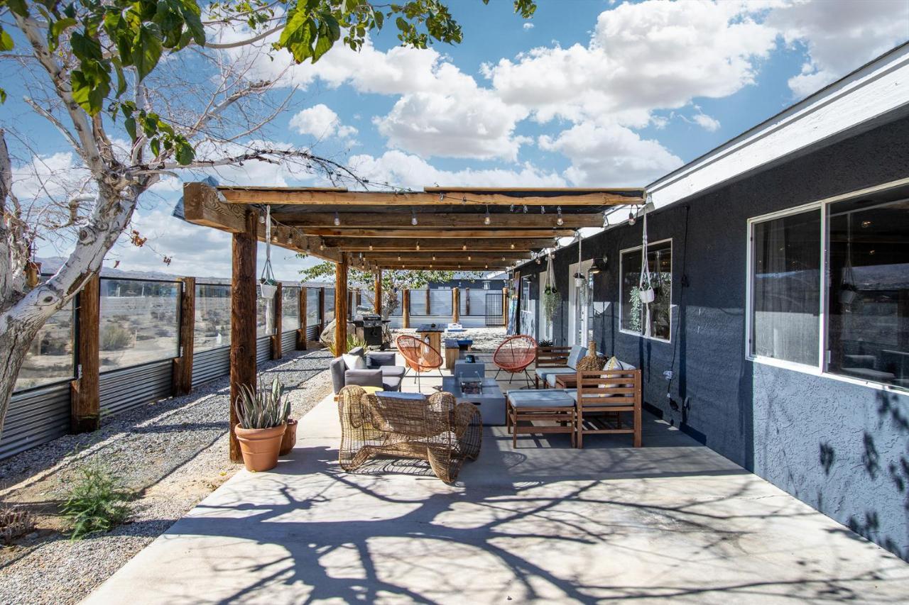 Sapphire Haven + Casita! Pool + Spa + Movie Theatre + 10 Min To Monument! Joshua Tree Luaran gambar