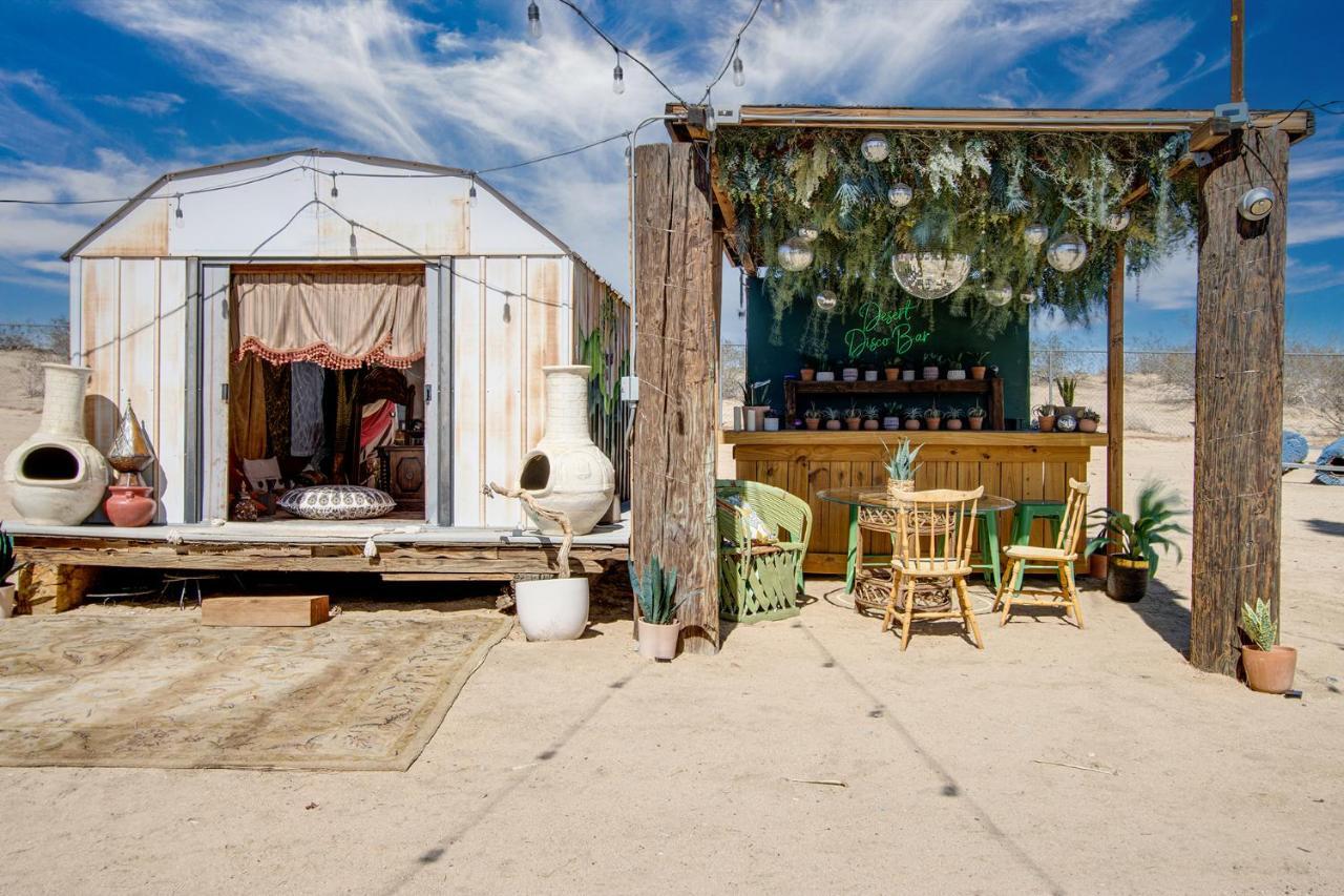 Sapphire Haven + Casita! Pool + Spa + Movie Theatre + 10 Min To Monument! Joshua Tree Luaran gambar