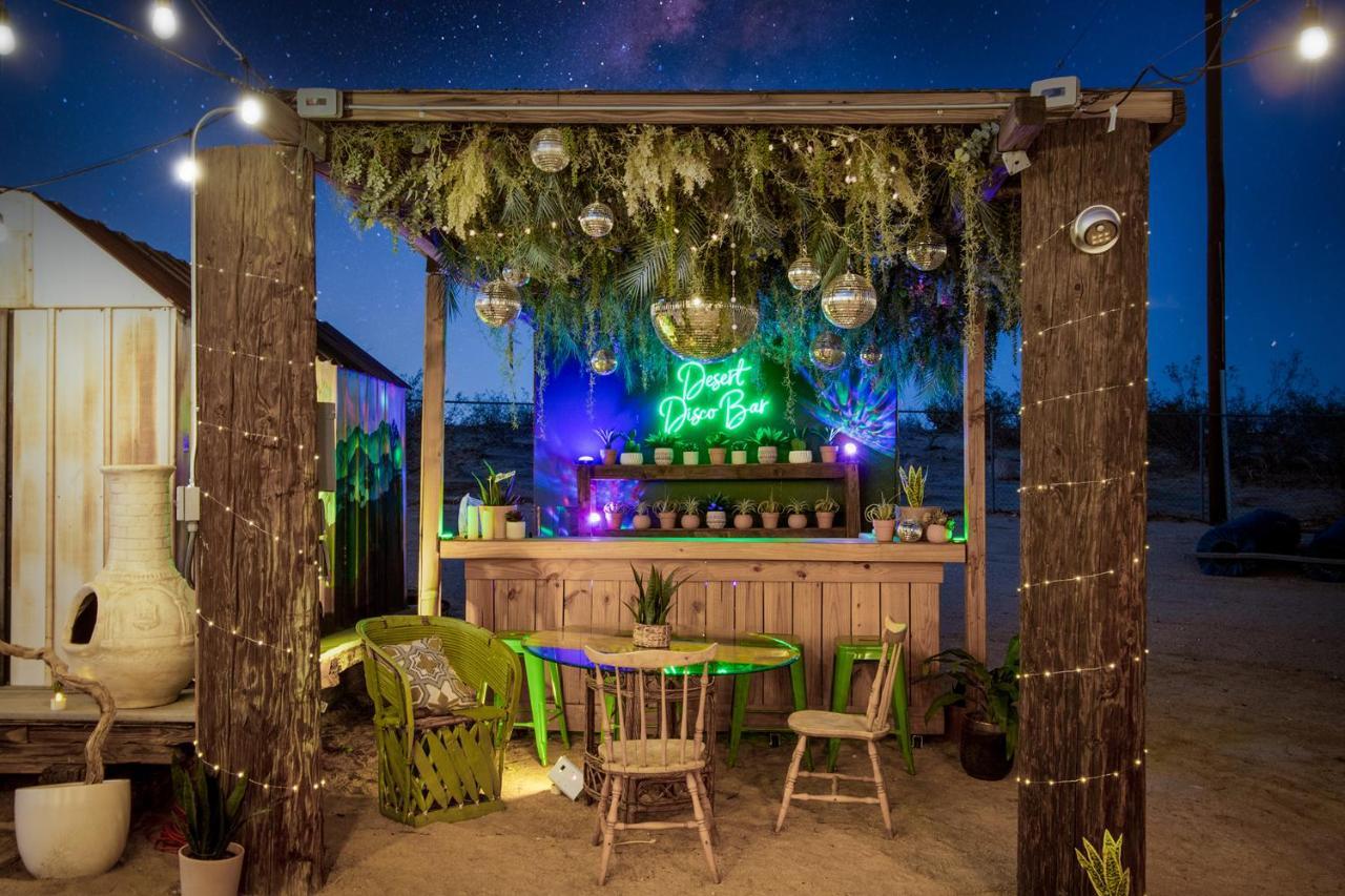 Sapphire Haven + Casita! Pool + Spa + Movie Theatre + 10 Min To Monument! Joshua Tree Luaran gambar