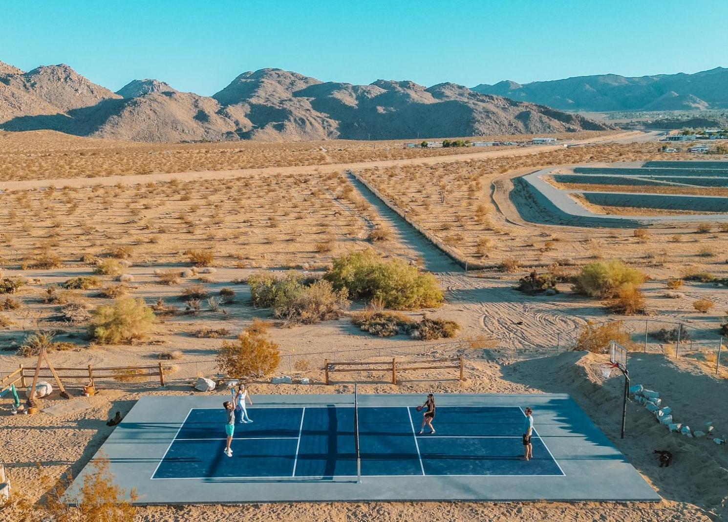 Sapphire Haven + Casita! Pool + Spa + Movie Theatre + 10 Min To Monument! Joshua Tree Luaran gambar
