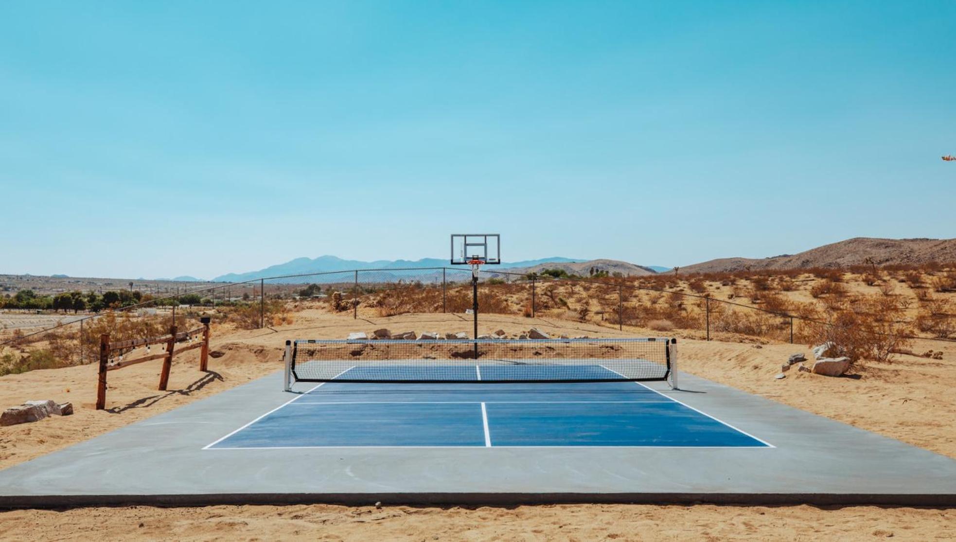 Sapphire Haven + Casita! Pool + Spa + Movie Theatre + 10 Min To Monument! Joshua Tree Luaran gambar
